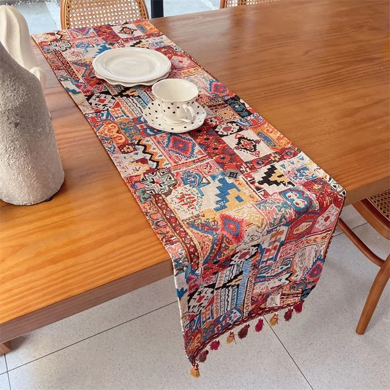 Pelari Meja Campuran Kapas Bohemian dengan Corak Geometri untuk Makan